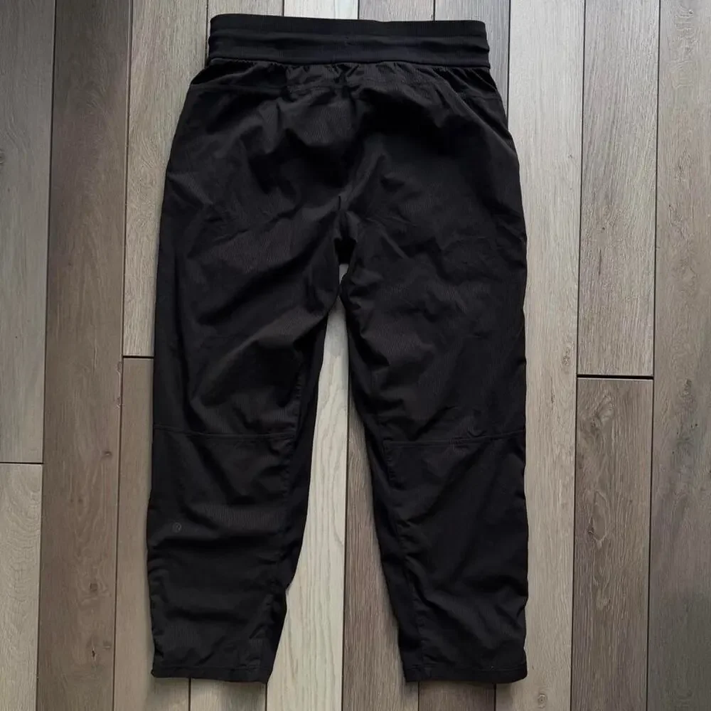 Lululemon dance studio crop pant - Picture 4 of 7